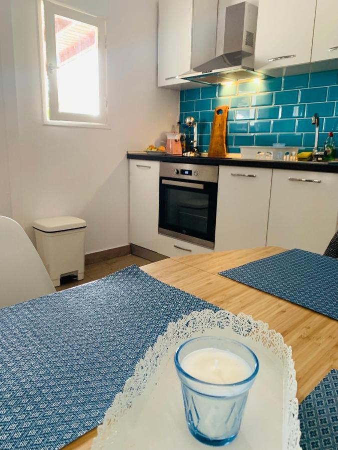 Villa ,,Sea Breeze,, - Home By The Sea Néa Ankhíalos Eksteriør bilde