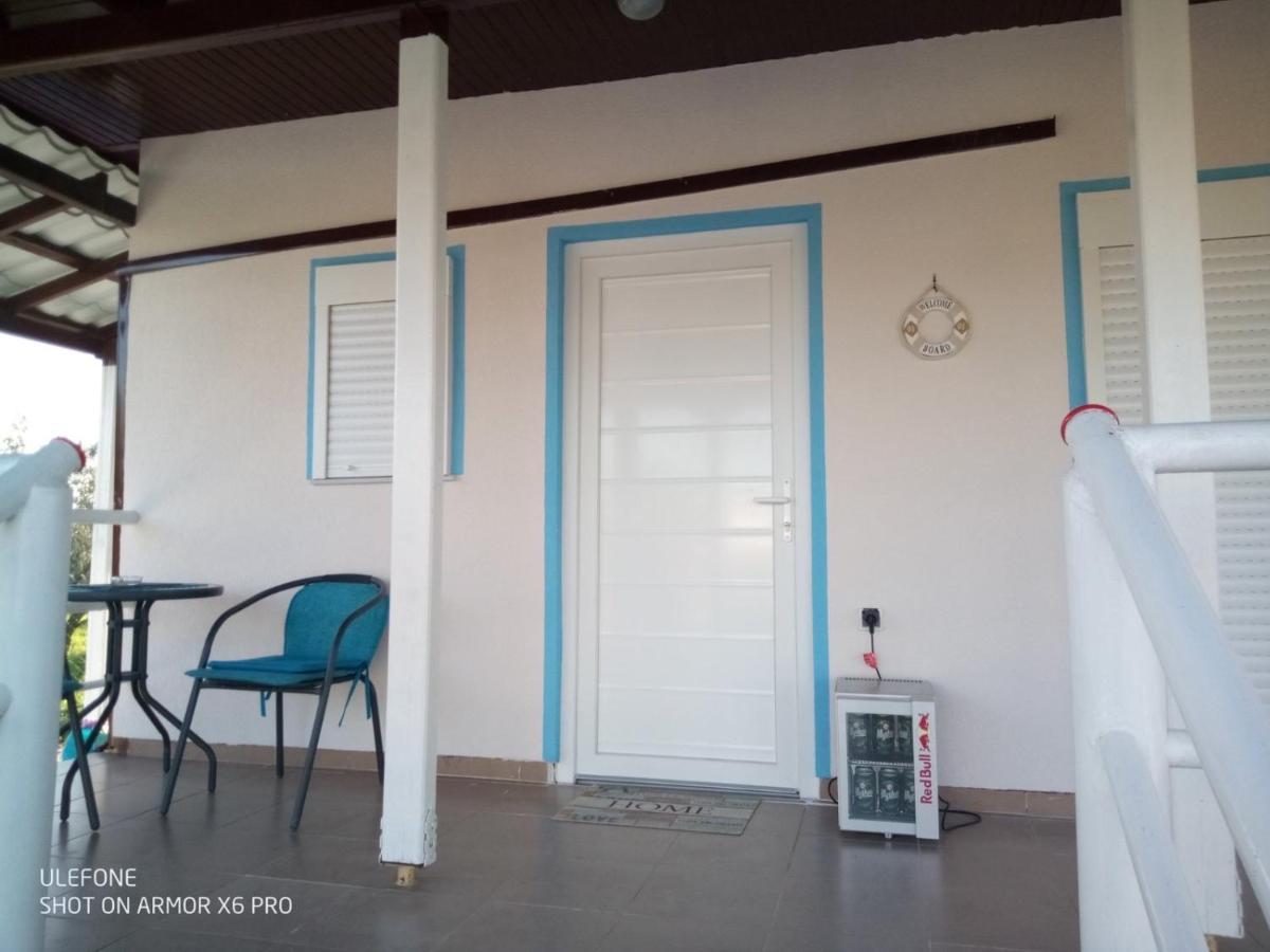 Villa ,,Sea Breeze,, - Home By The Sea Néa Ankhíalos Eksteriør bilde