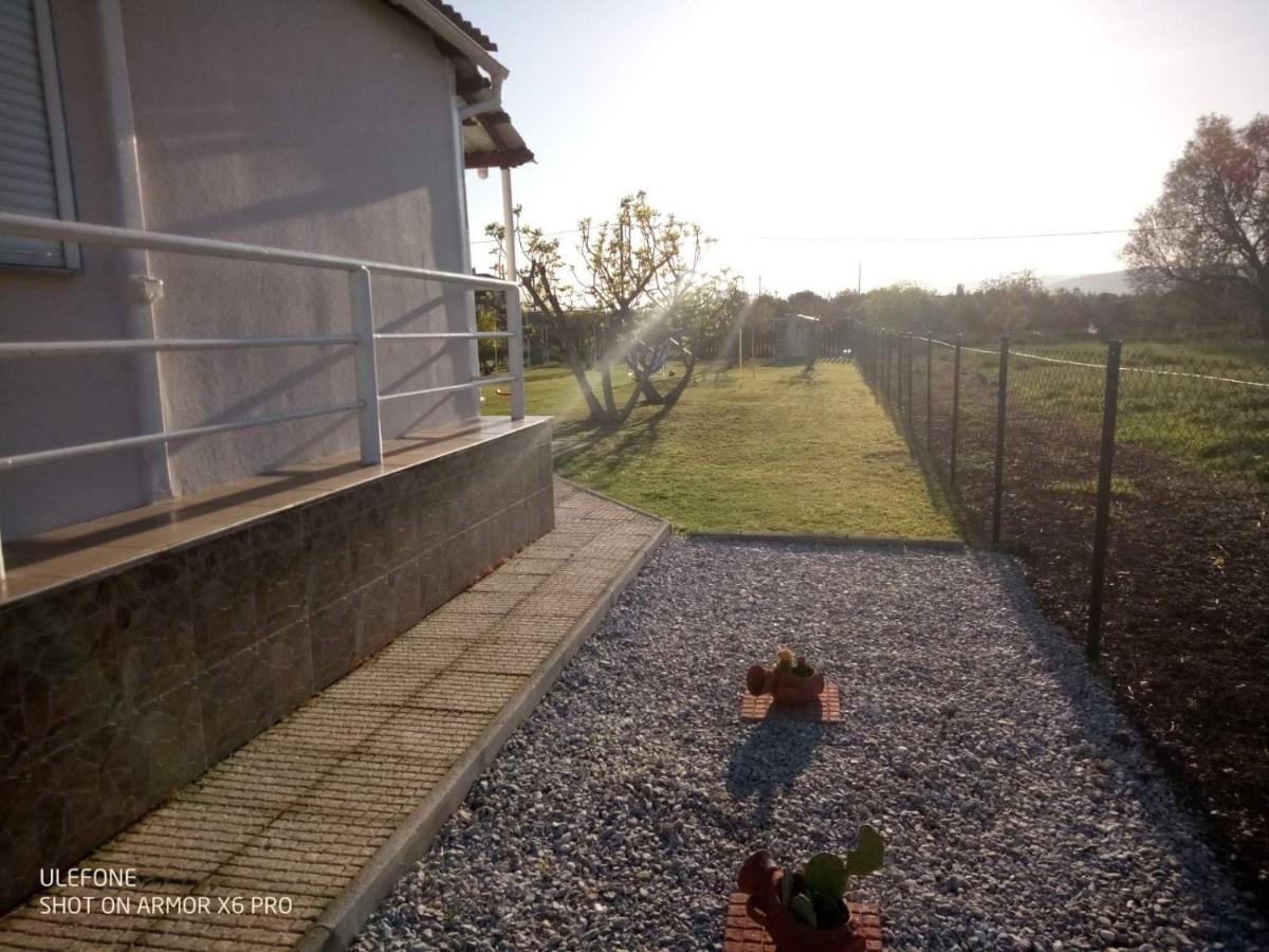 Villa ,,Sea Breeze,, - Home By The Sea Néa Ankhíalos Eksteriør bilde