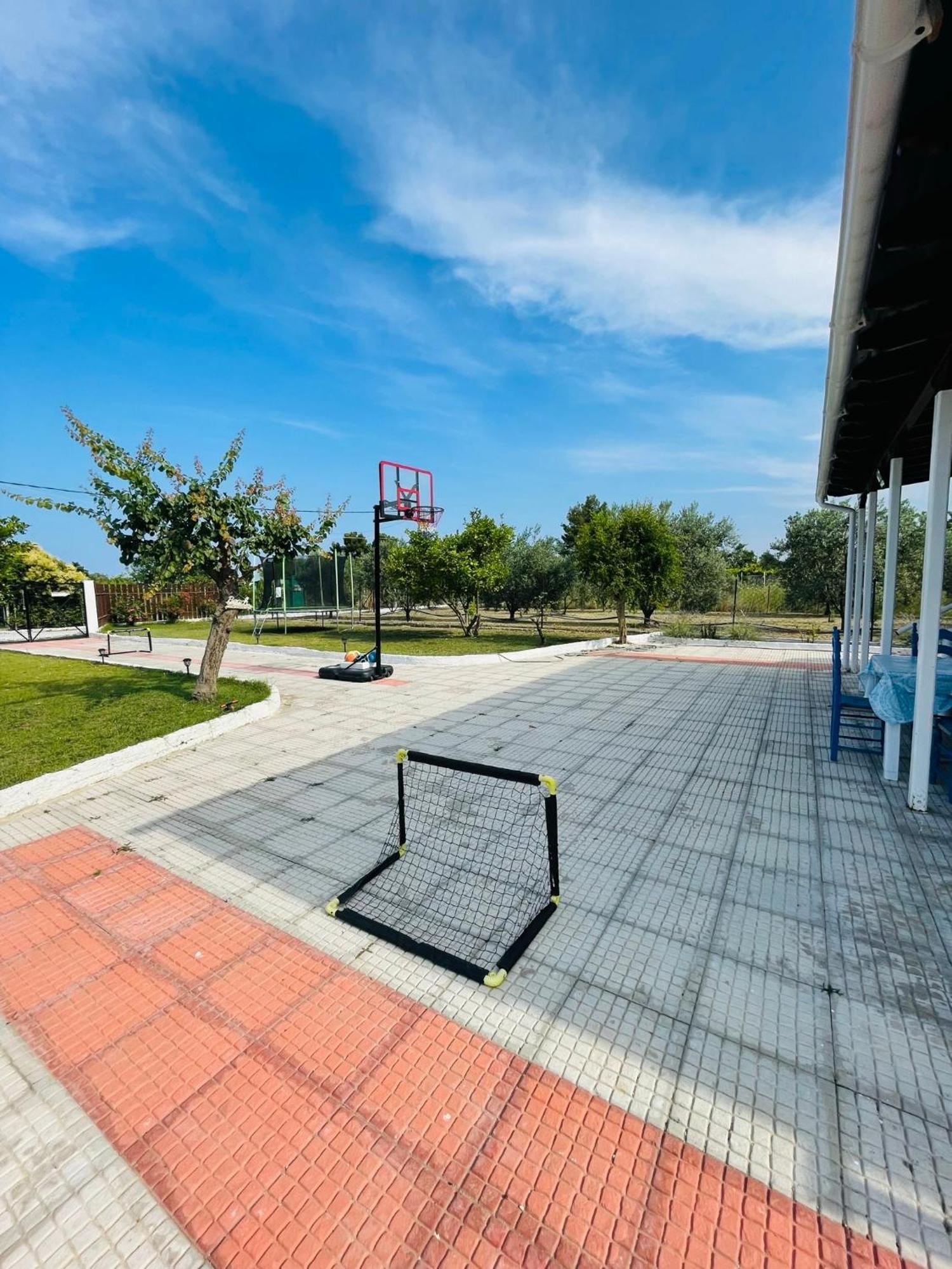 Villa ,,Sea Breeze,, - Home By The Sea Néa Ankhíalos Eksteriør bilde