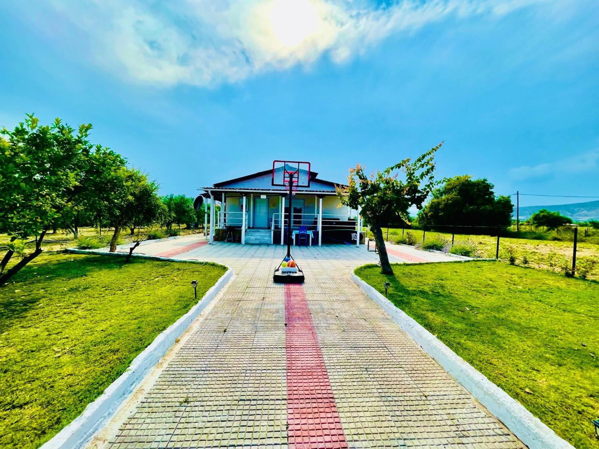 Villa ,,Sea Breeze,, - Home By The Sea Néa Ankhíalos Eksteriør bilde